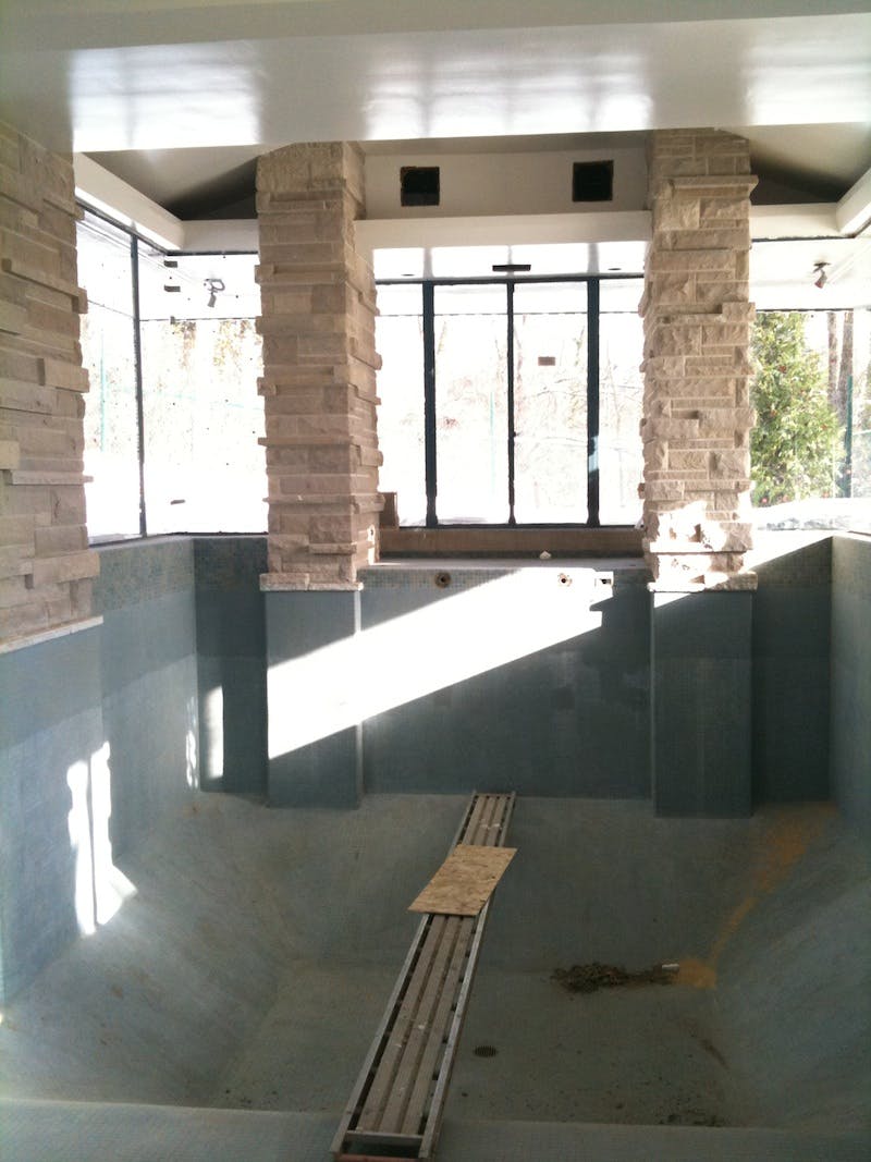(Franklin Lloyd Wright, Hyde Park) New Windows In Pool Area