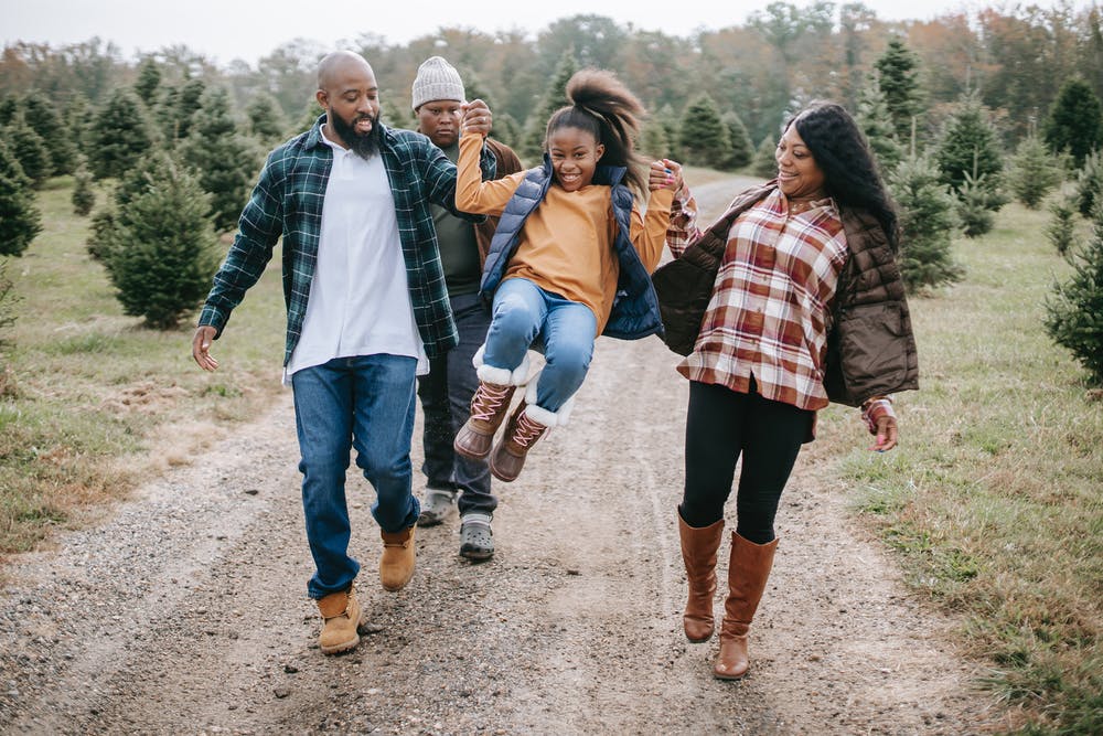 4 Ways Parents Can Address Harmful Family Commentary This Holiday Season