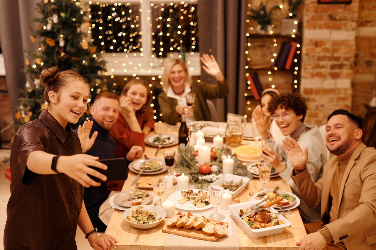 To Disclose or Not to Disclose? Holiday Conversations During Eating Disorder Recovery