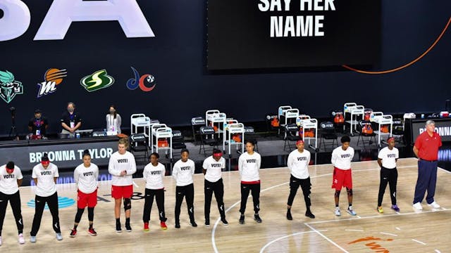 SOURCE: JULIO AGUILAR/GETTY IMAGES