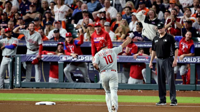 SOURCE: BOB LEVEY/GETTY IMAGES