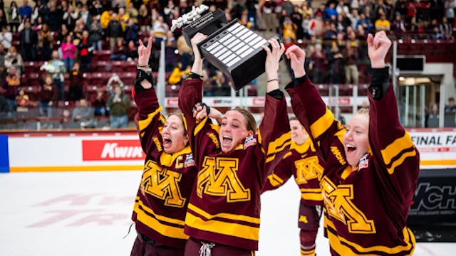 SOURCE: GOPHERWHOCKEY/TWITTER
