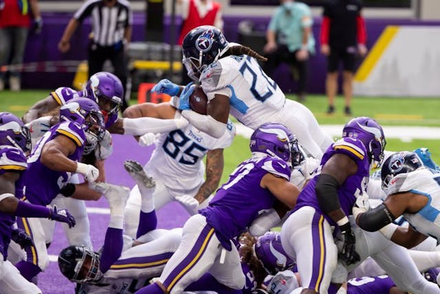 SOURCE: BRAD REMPEL/USA TODAY SPORTS