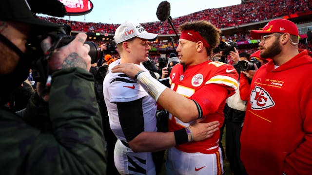 SOURCE: KEVIN SABITUS/GETTY IMAGES