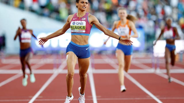SOURCE: STEPH CHAMBERS/GETTY IMAGES