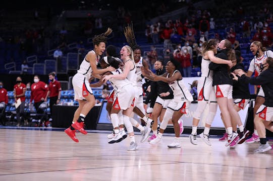 Source: Arizona WBB/Twitter