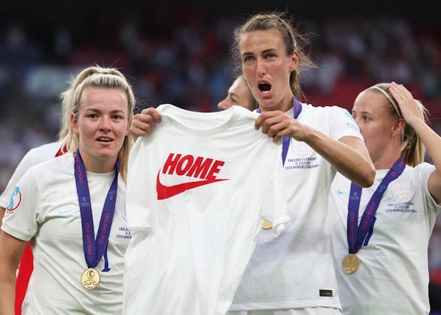 SOURCE: JONATHAN MOSCROP/GETTY IMAGES