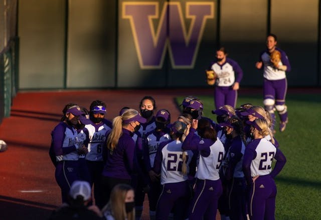 Source: Washington Softball/Twitter