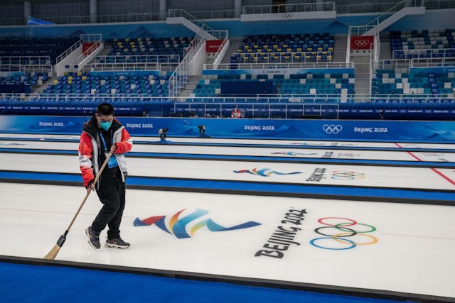 CARL COURT/GETTY IMAGES