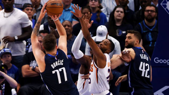 SOURCE: RON JENKINS/GETTY IMAGES