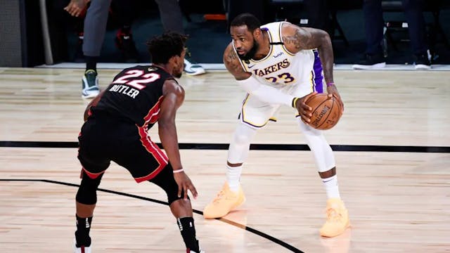 SOURCE: DOUGLAS P. DEFELICE/GETTY IMAGES