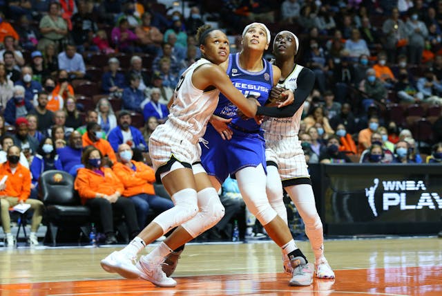 SOURCE: M. ANTHONY NESMITH/ICON SPORTSWIRE VIA GETTY IMAGES