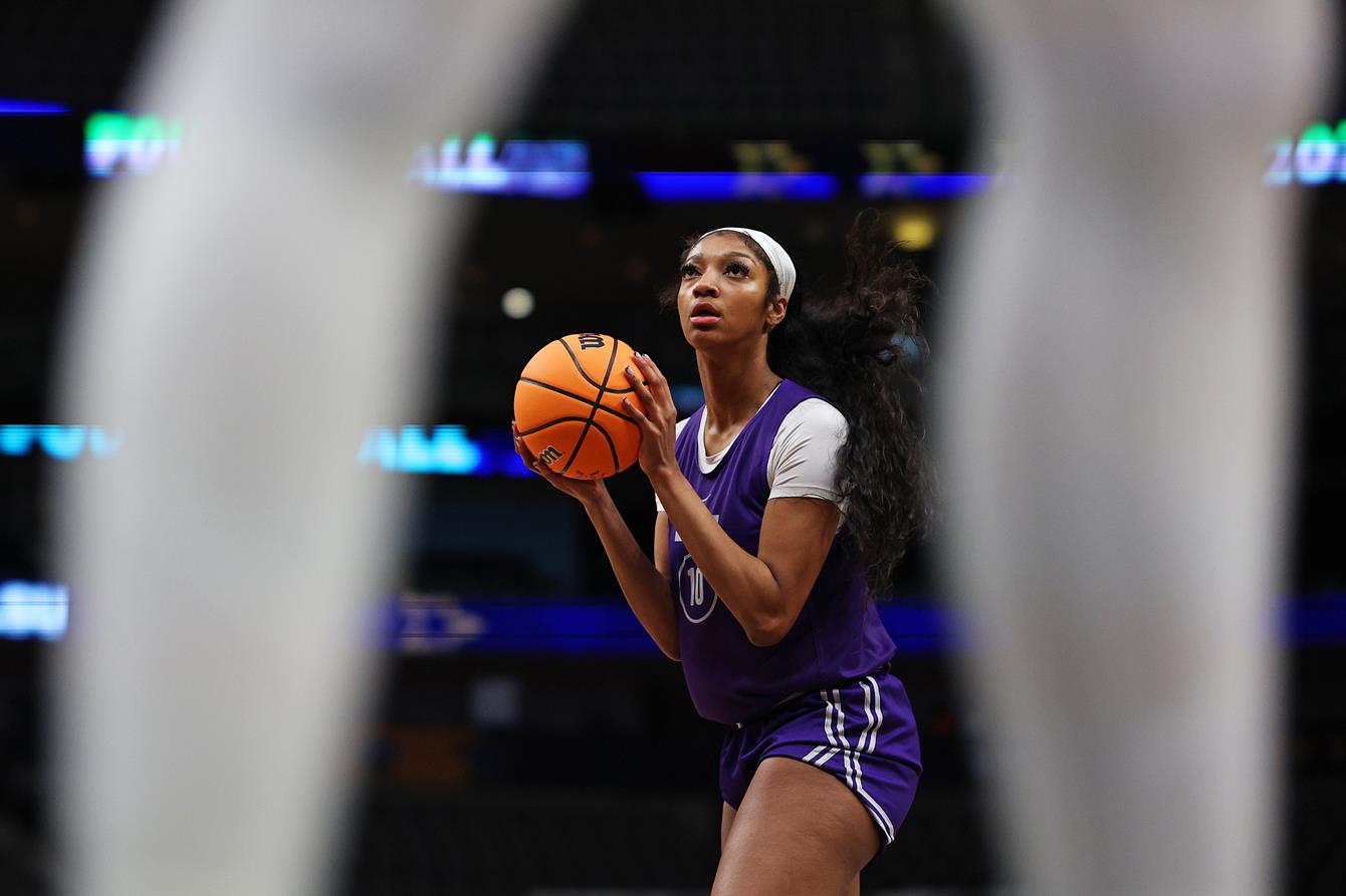 Women's basketball athletes see Instagram following increase during ...