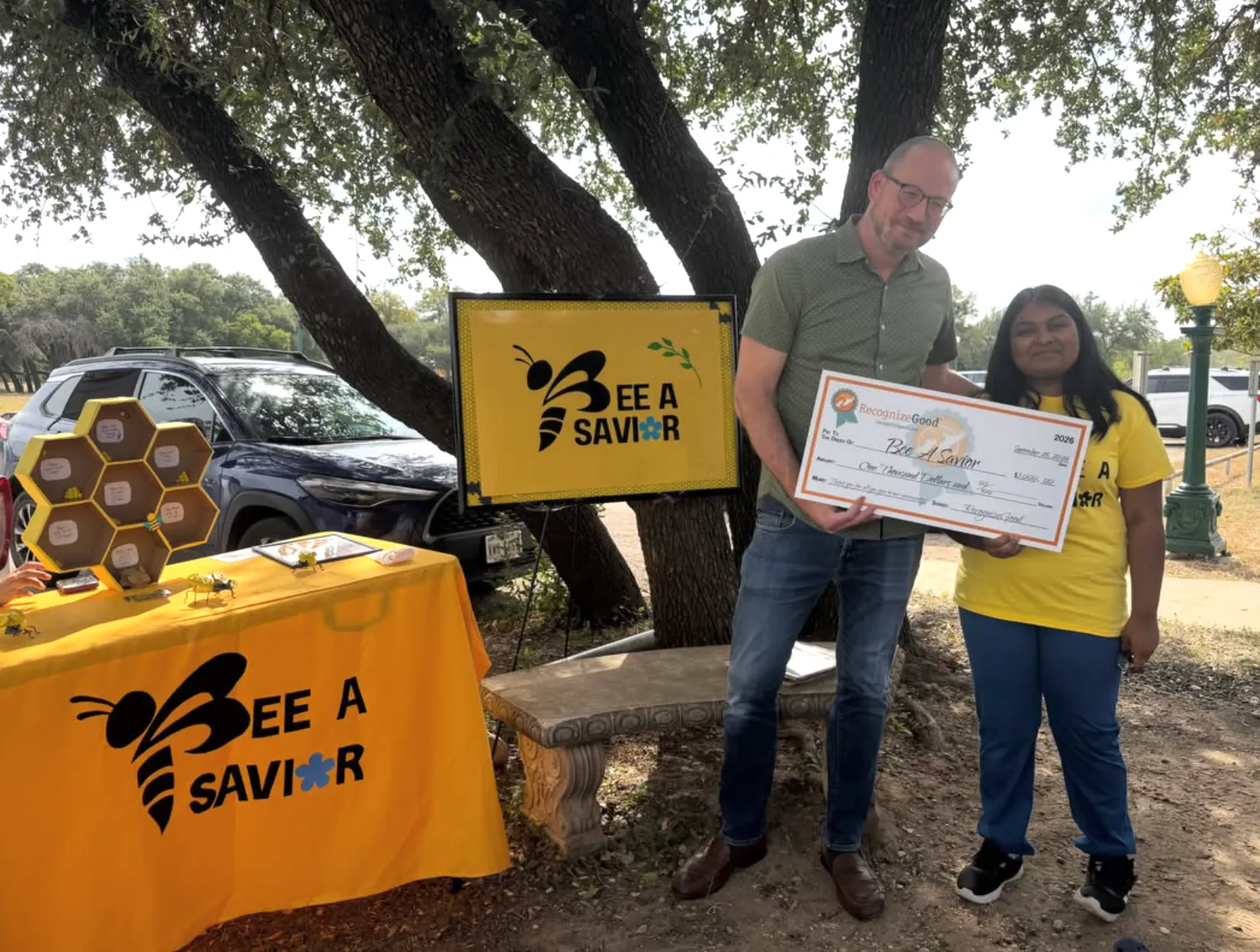 RecognizeGood, a 501(c)(3) nonprofit that highlights acts of kindness, issues Bee A Savior a $1000 grant. Proceeds will be used to fund our pollinator gardens. Image Credit: © Tanvi Chakka, Bee A Savior. RecognizeGood, a 501(c)(3) nonprofit that highlights acts of kindness, issues Bee A Savior a $1000 grant. Proceeds will be used to fund our pollinator gardens. Image Credit: © Tanvi Chakka, Bee A Savior.