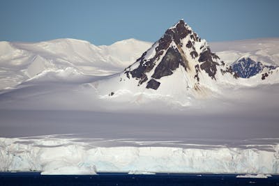 Antarctic Peninsula & Scotia Sea (AN2)
