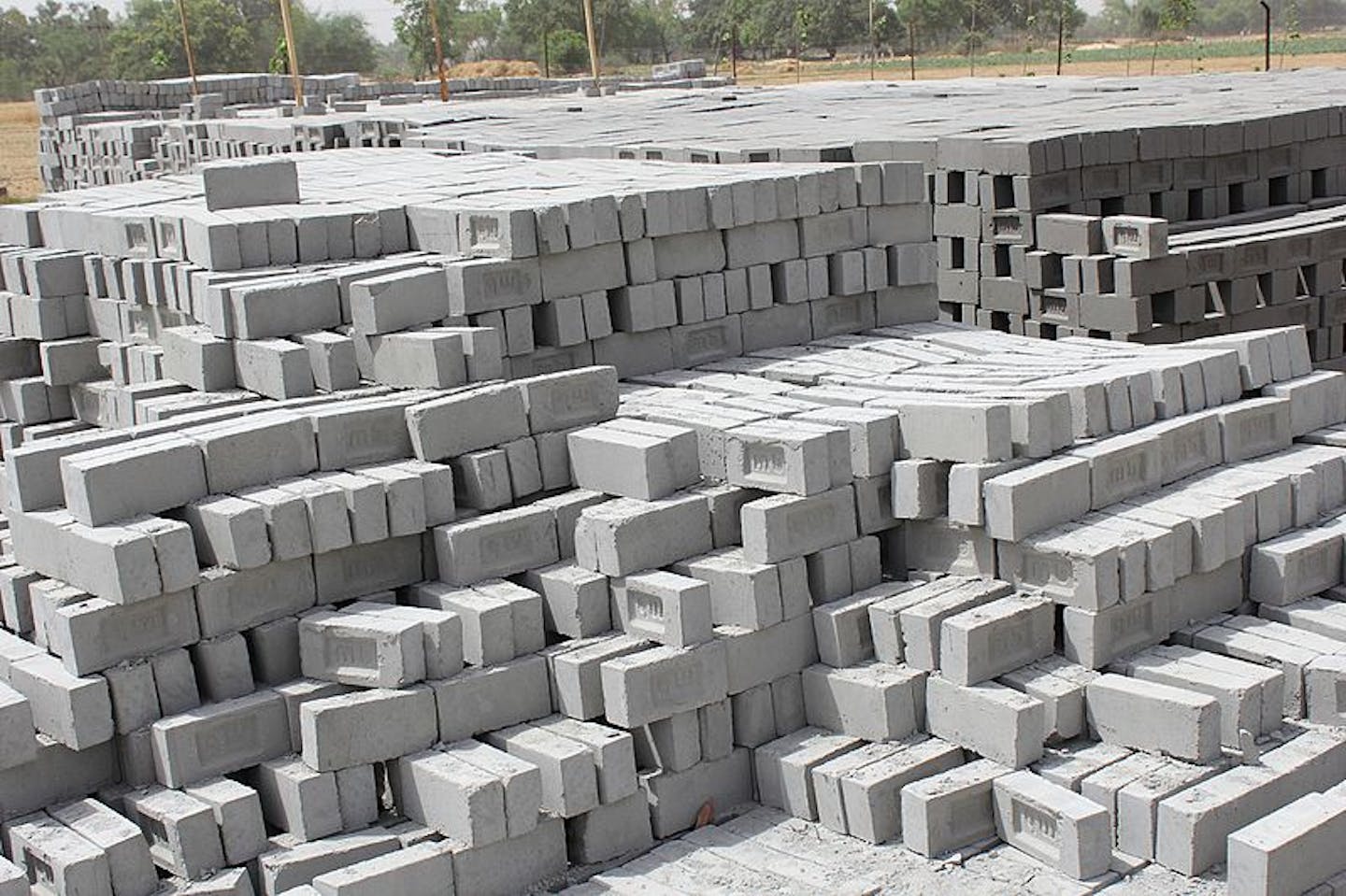 Towards a greener construction, one fly ash brick at a time