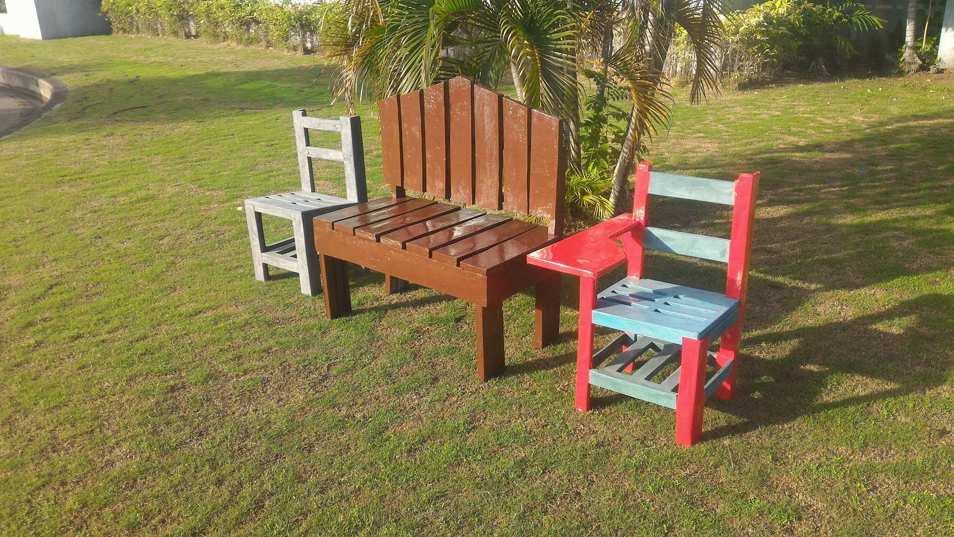 Chair made cheap of plastic bottles