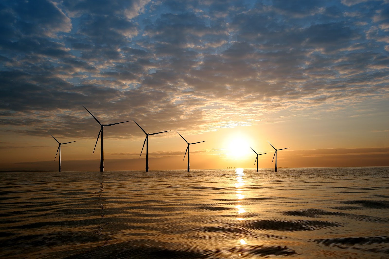 Offshore wind energy. photo: Dreamstime