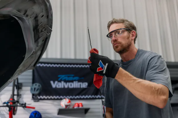 CVT Fluid 101: Why a CVT Transmission Uses Different Fluid featured image