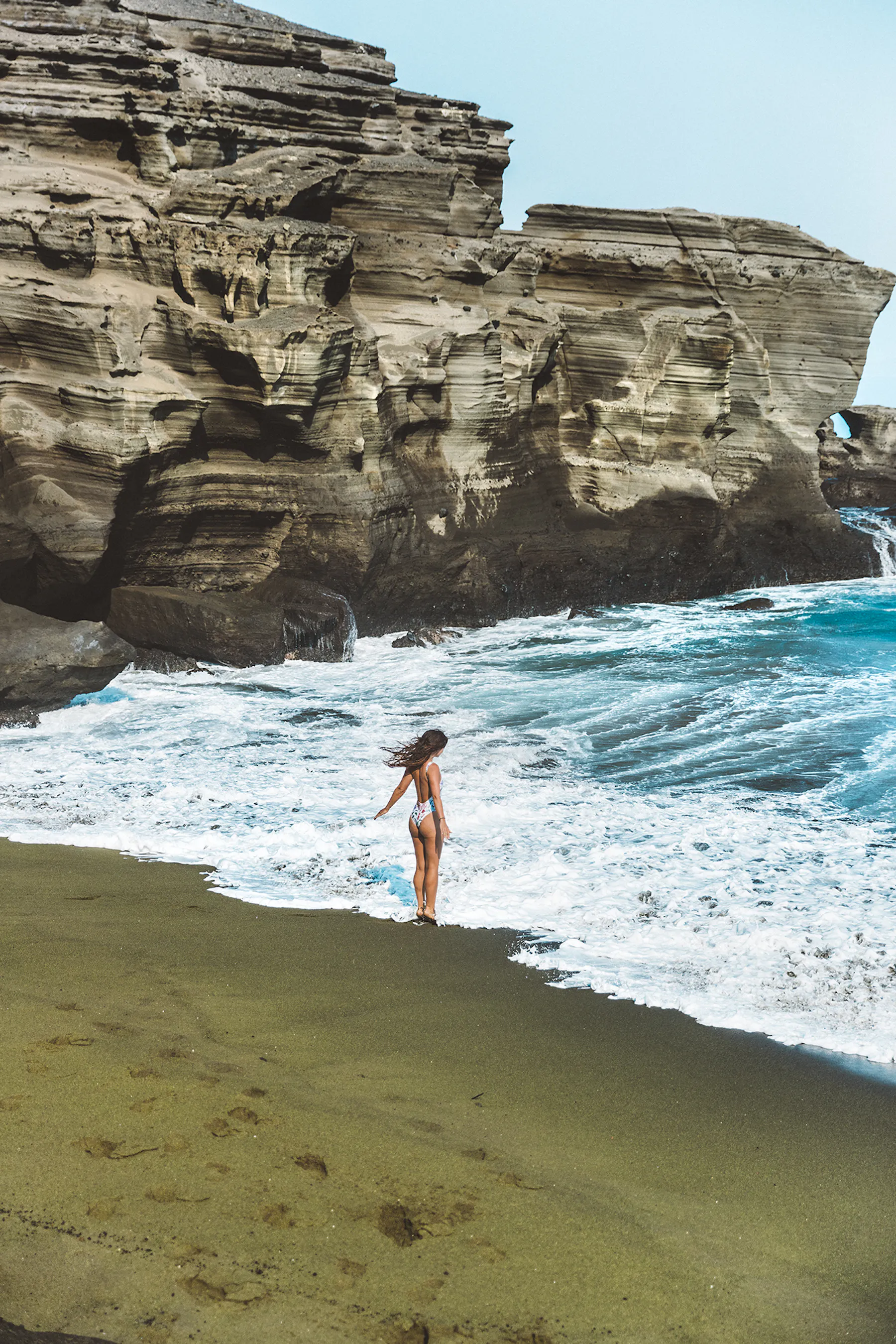 Papakolea, Hawaii's Green Sand Beach