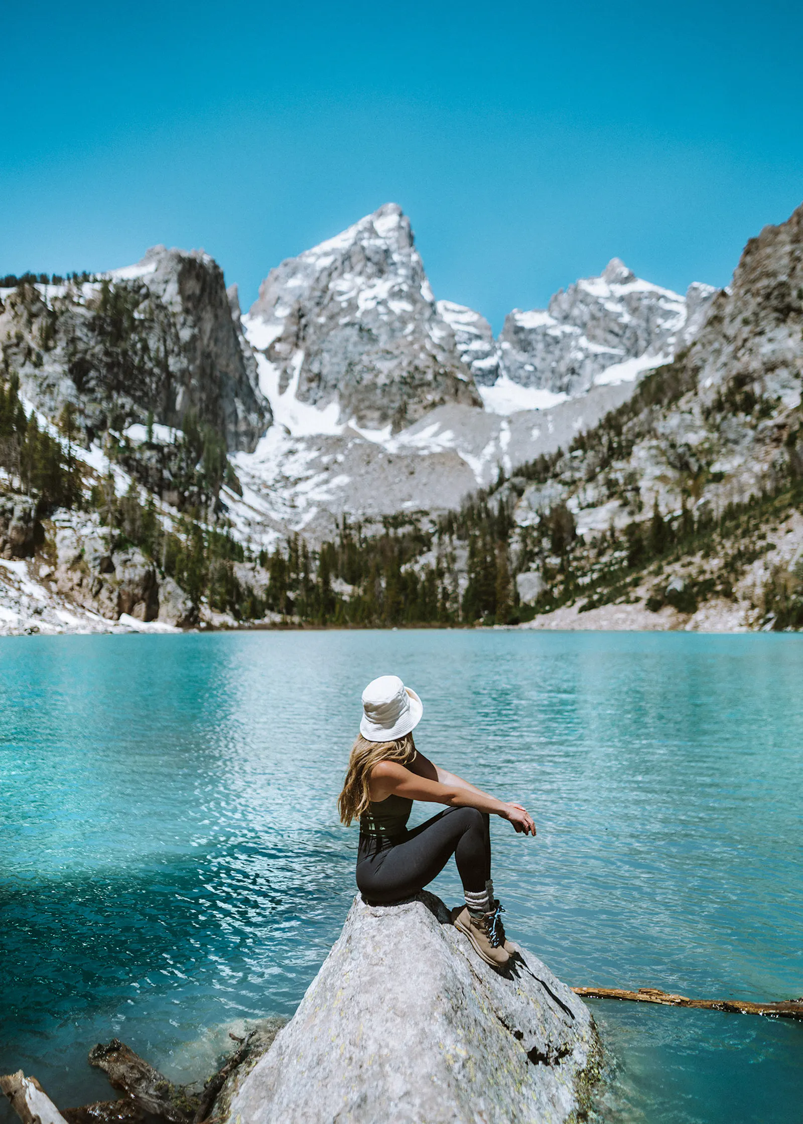 Best Lake Destinations Around the World for Scenic Travel and Lakeside Getaways