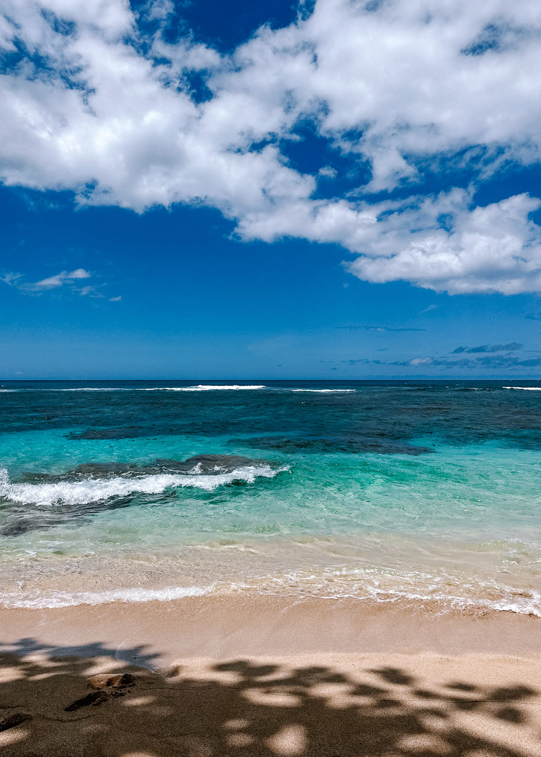 How to Pack and Ship Household Items From Hawaii to the Mainland Safely
