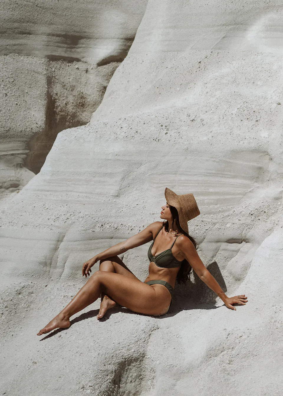 9 Best Women’s Hat Brands for Summer Travel and How to Pack Hats in a Suitcase