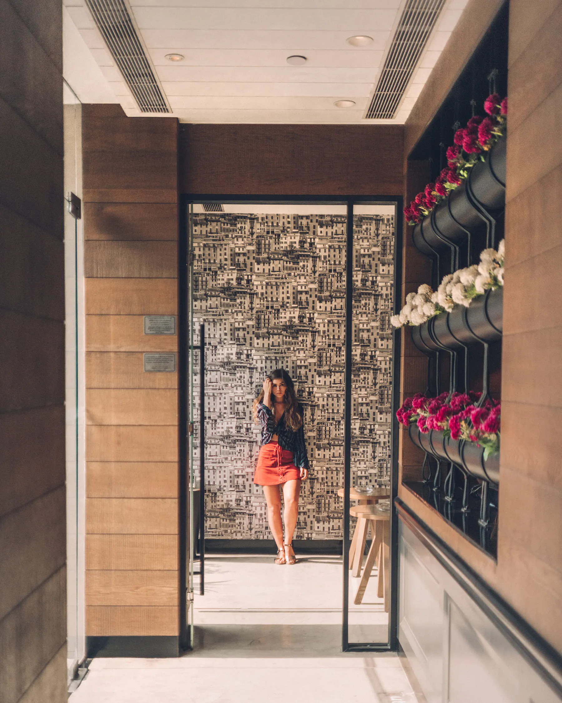 Waking Up In India - Shangri-La Dreams in New Delhi