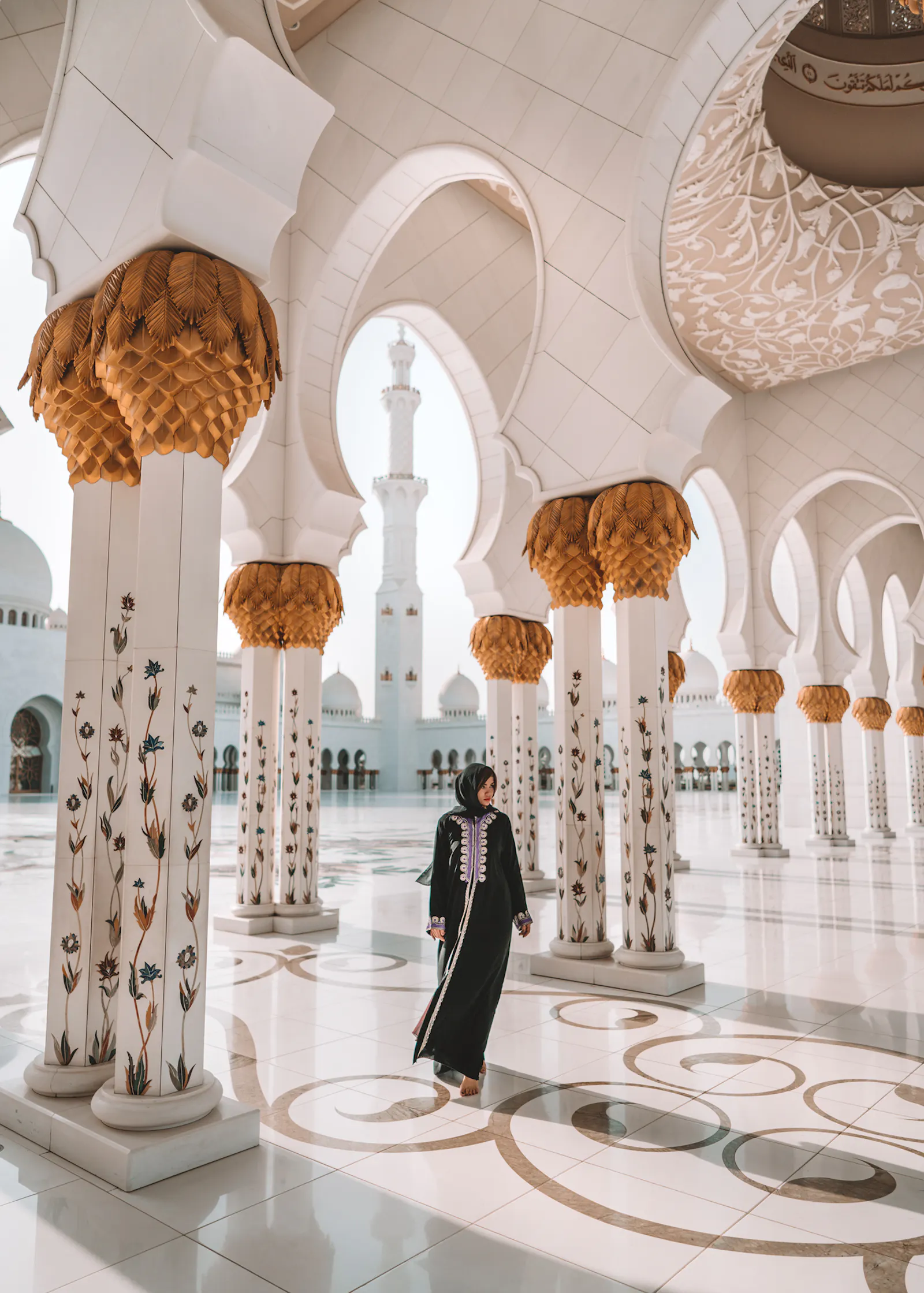 One Day in Abu Dhabi: The Perfect 24-Hour Sightseeing Itinerary