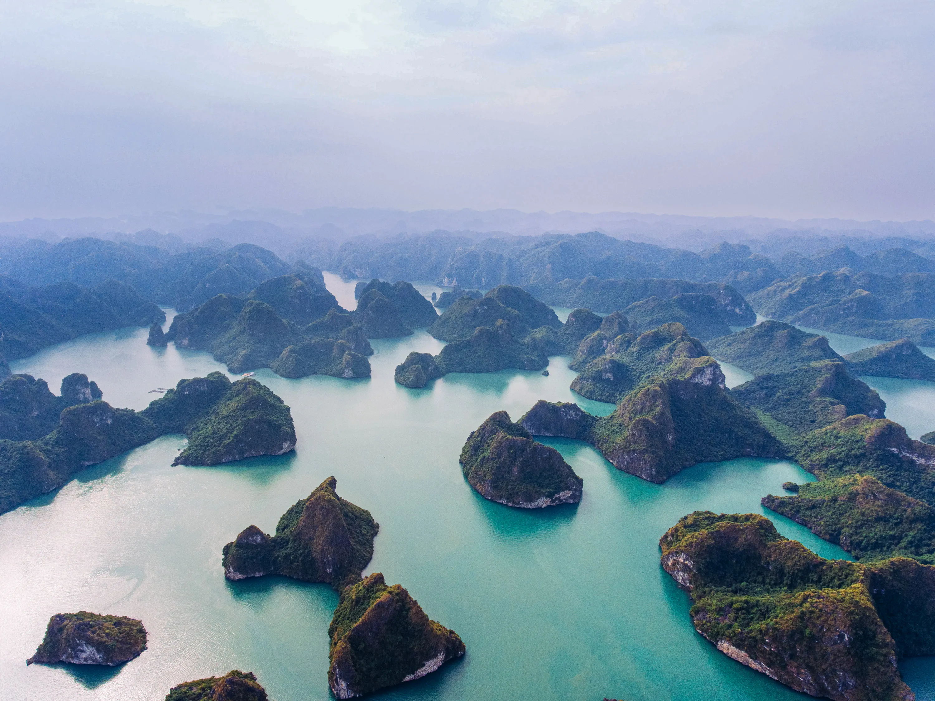 5 Incredible Remote Places Around the World Best Explored by Boat