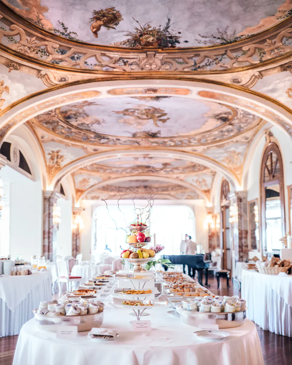 The Top 10 Most Insane Luxury Hotels in the World