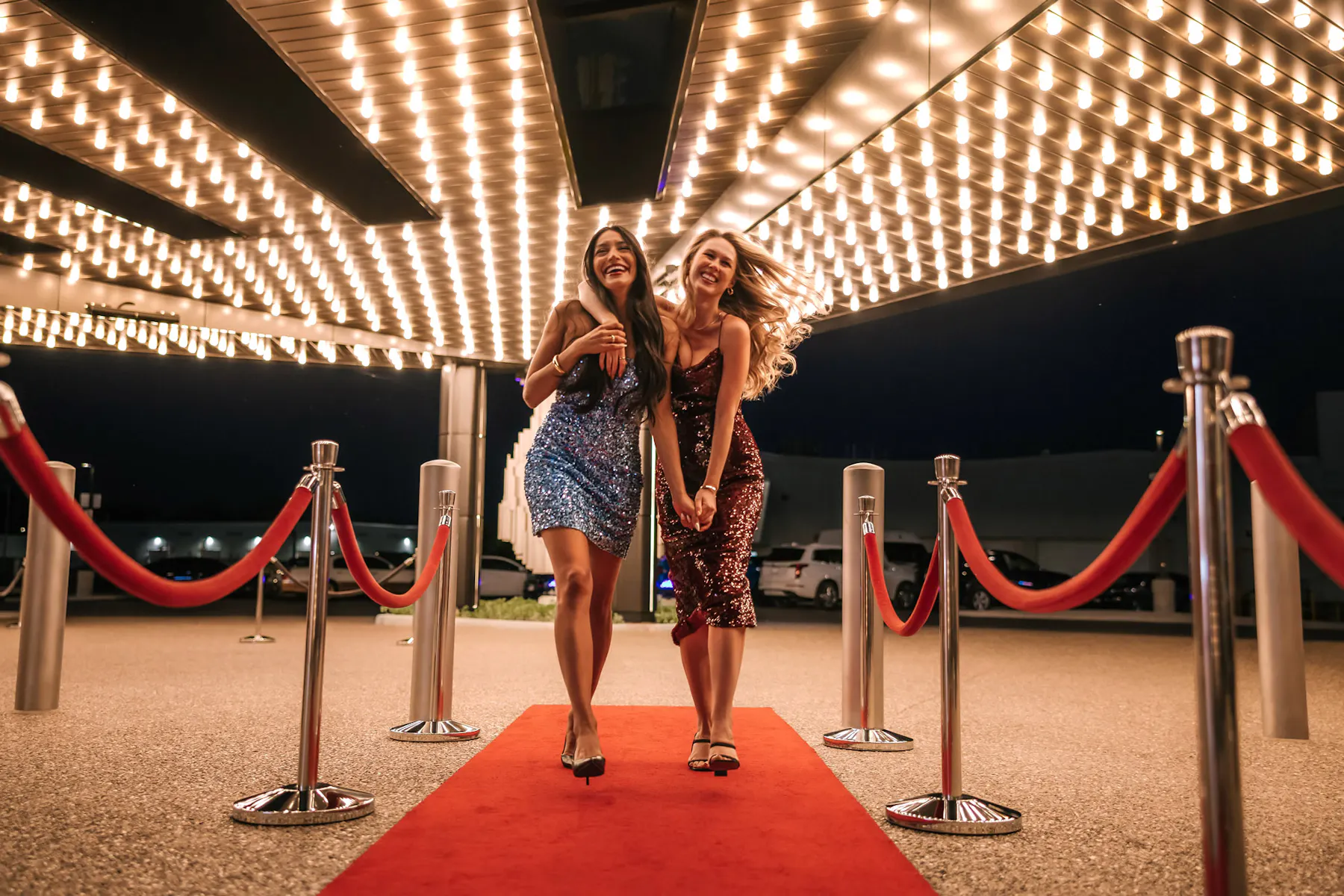 How Luxury Travel Destinations Are Redefining Entertainment Experiences Worldwide