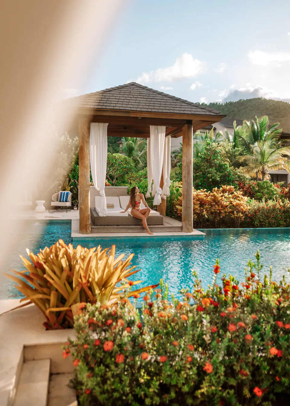 How to Book Your Luxury Villa Getaway and Elevate It With Timeless Metallic Accents