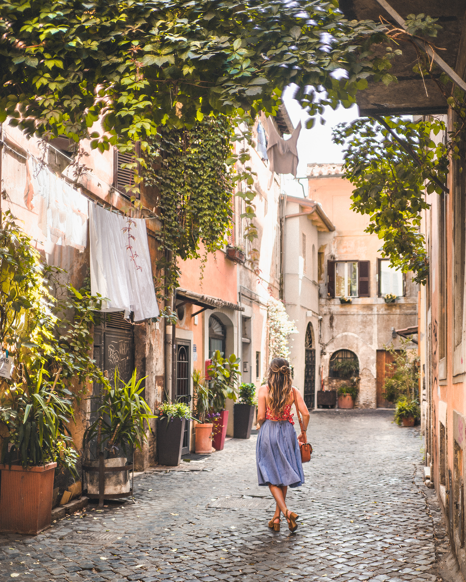 What to Pack For Summer In Italy: A Complete Female Packing List