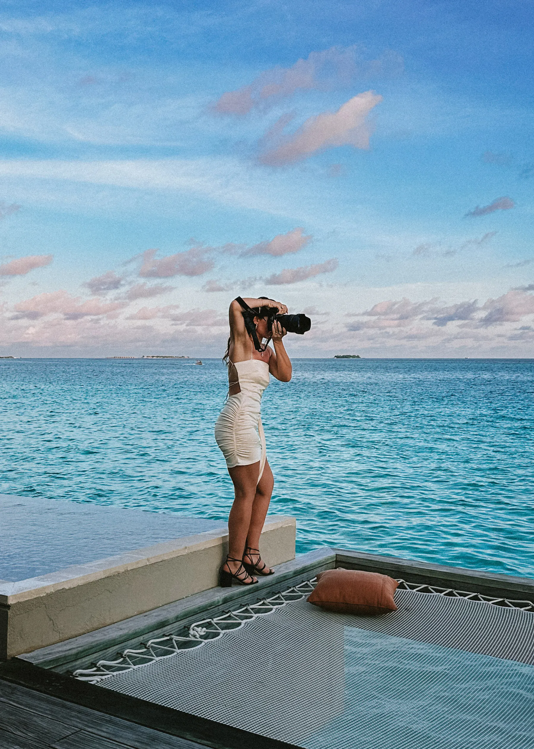 11 Essentials Apps Professional Travel Photographers Use Before, During, and After a Shoot