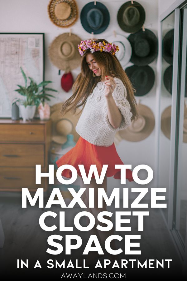 Get 10 tips for how to maximize closet space in a small apartment. If you have a small closet and need more space, these closet maximizing tips will help you make the most of the space you have. | how to maximize space in small house | how to maximize space in small apartment | maximize space in small closet | small closet organization ideas | small closet door ideas | small closet storage ideas | small closet maximum storage | small closet space saving ideas | small closet space ideas