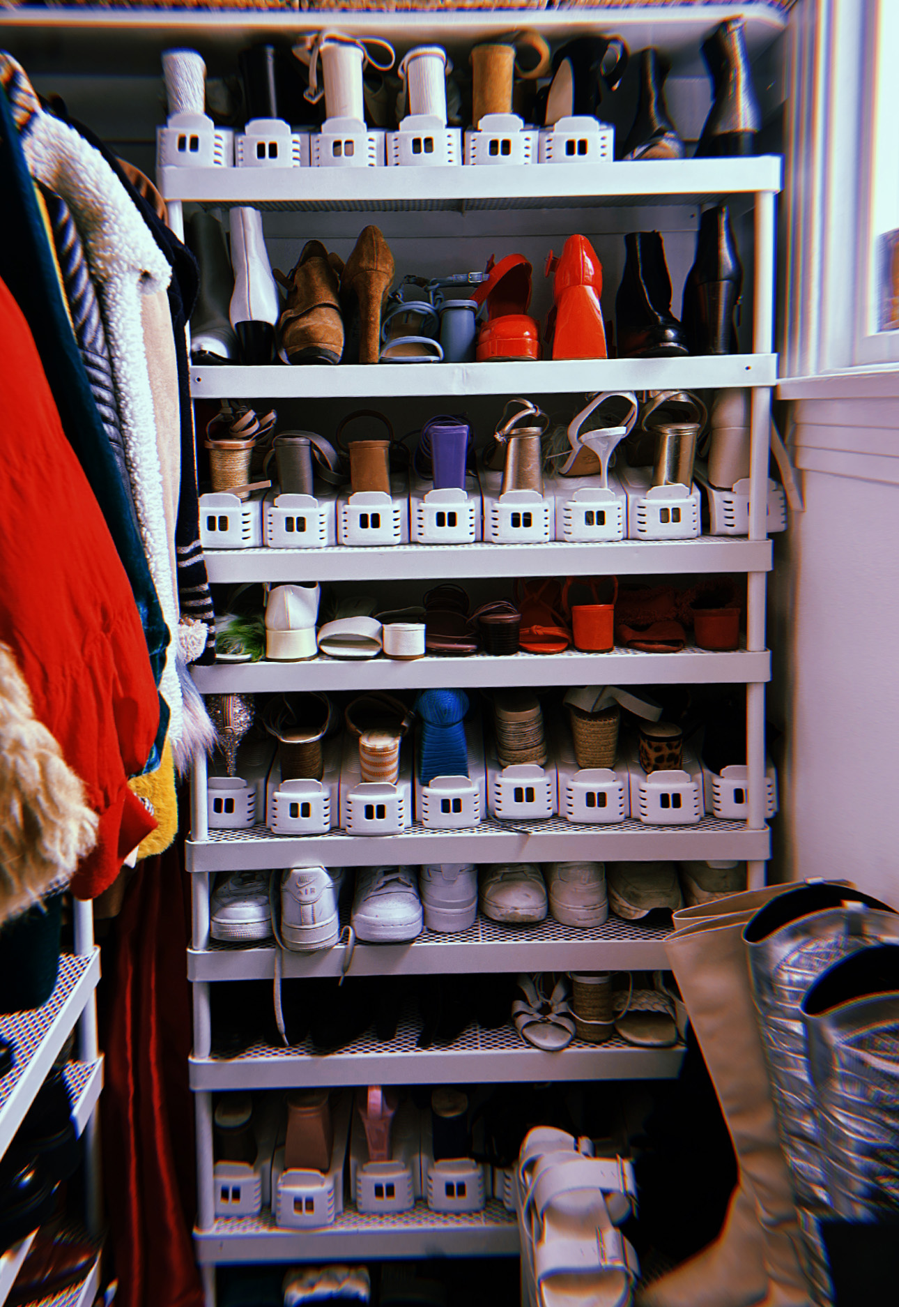 Organizing Your First Apartment: Closet Storage