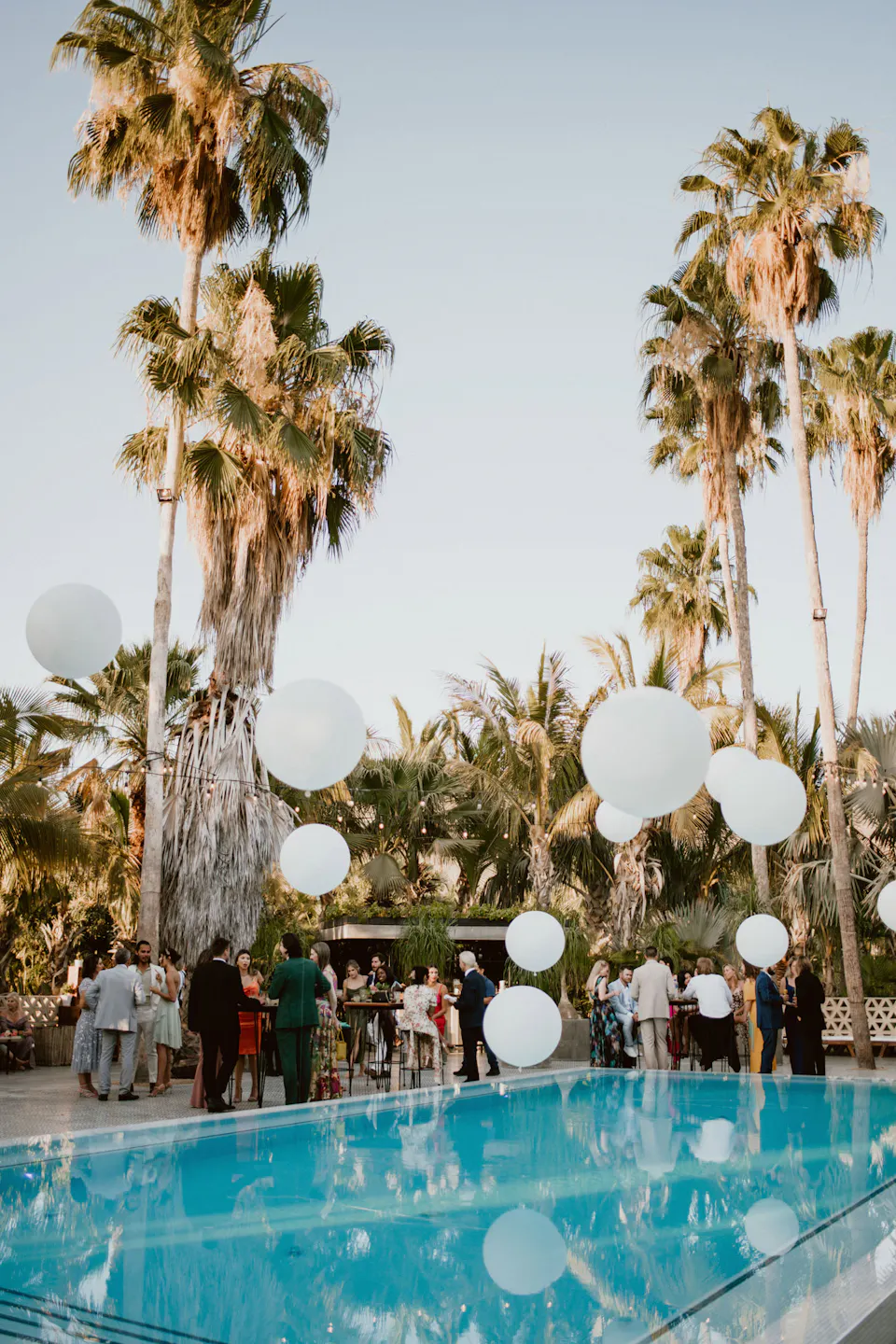 How to Choose the Perfect Wedding Venue: 8 Essential Planning Tips