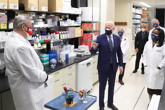 President Joe Biden visited NIH on February 11, 2020, where he met with leading researchers at the (COVID-19) Vaccine Research Center. President Joe Biden visited NIH on February 11, 2020, where he met with leading researchers at the (COVID-19) Vaccine Research Center.