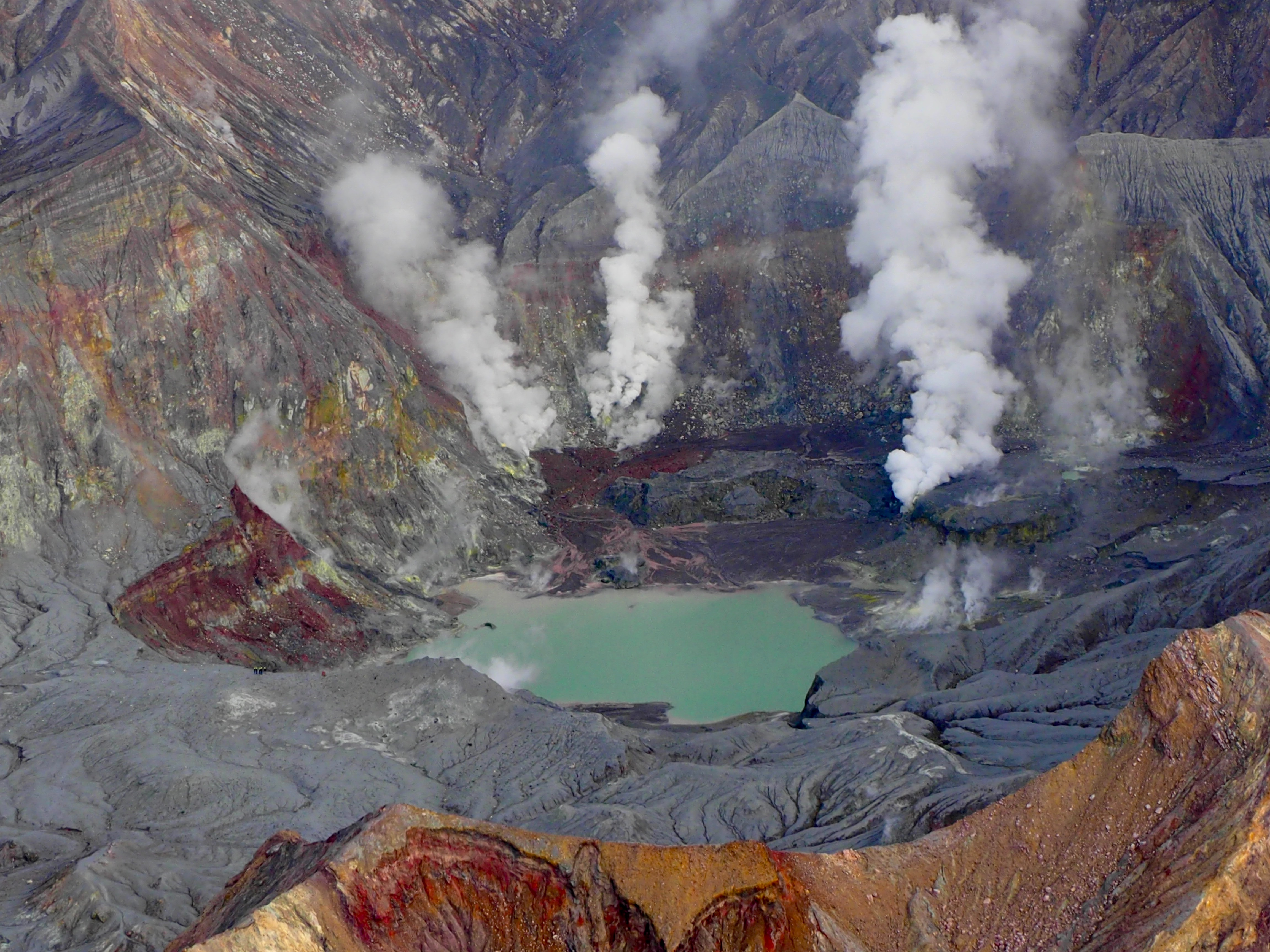 New Zealand: Can volcano forecasting strengthen tourist safety