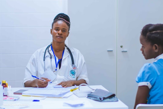 doctor doctor with patient