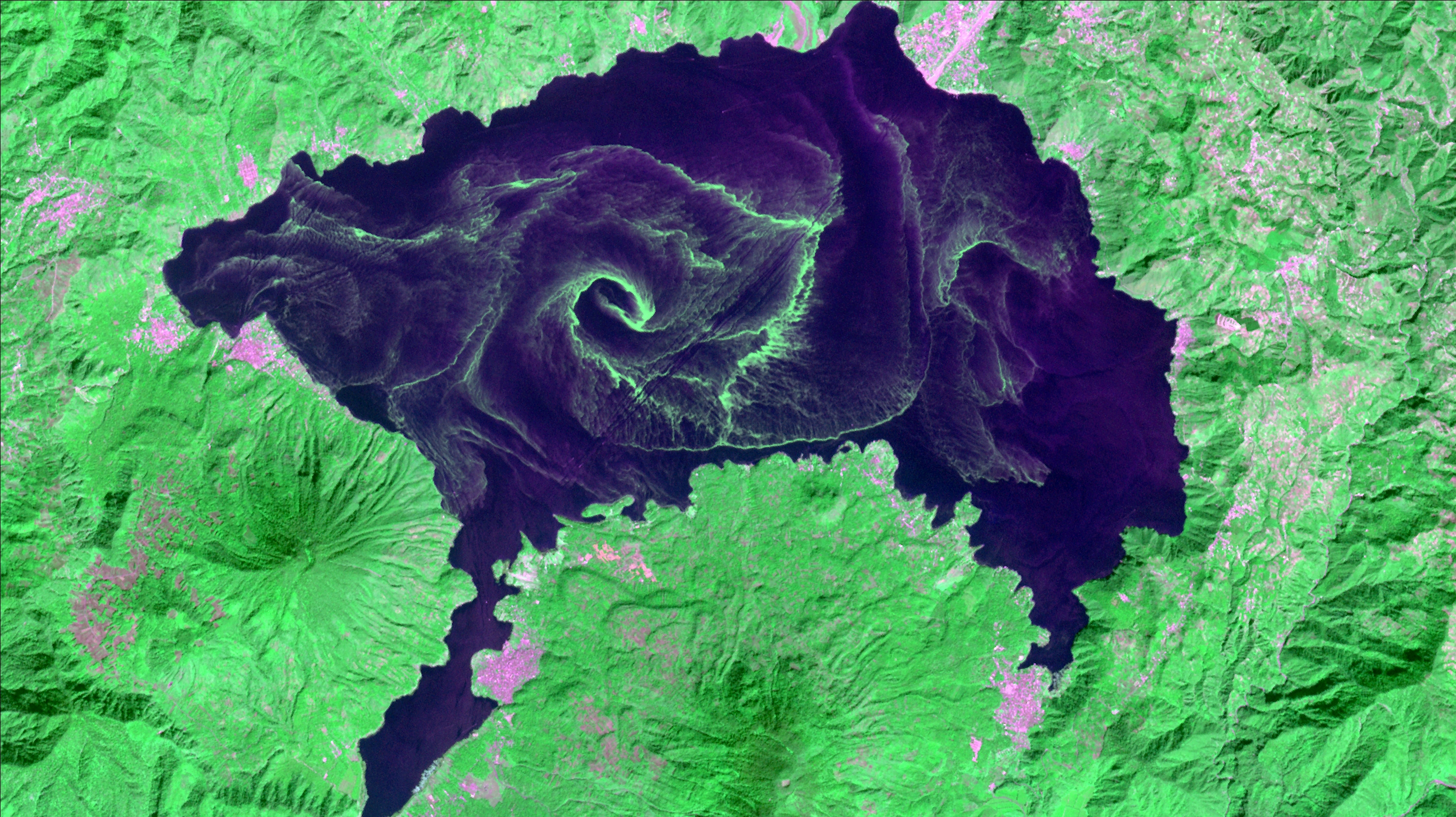 A satellite view of Late Atitlan from 2009