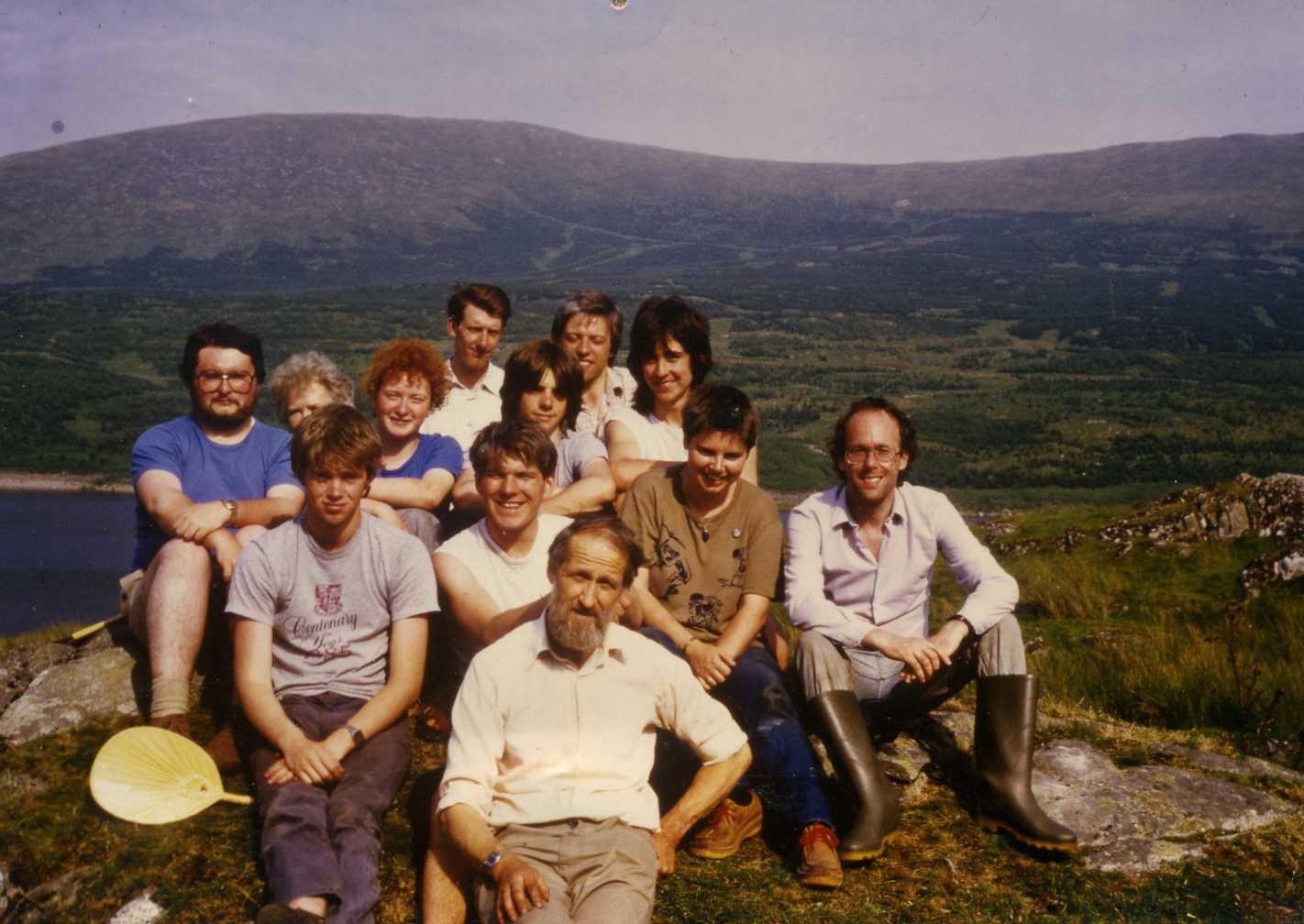 Team photo for archaeological dig investigating Mesolithic communities led by Tom Affleck at Loch Doon in 1985.