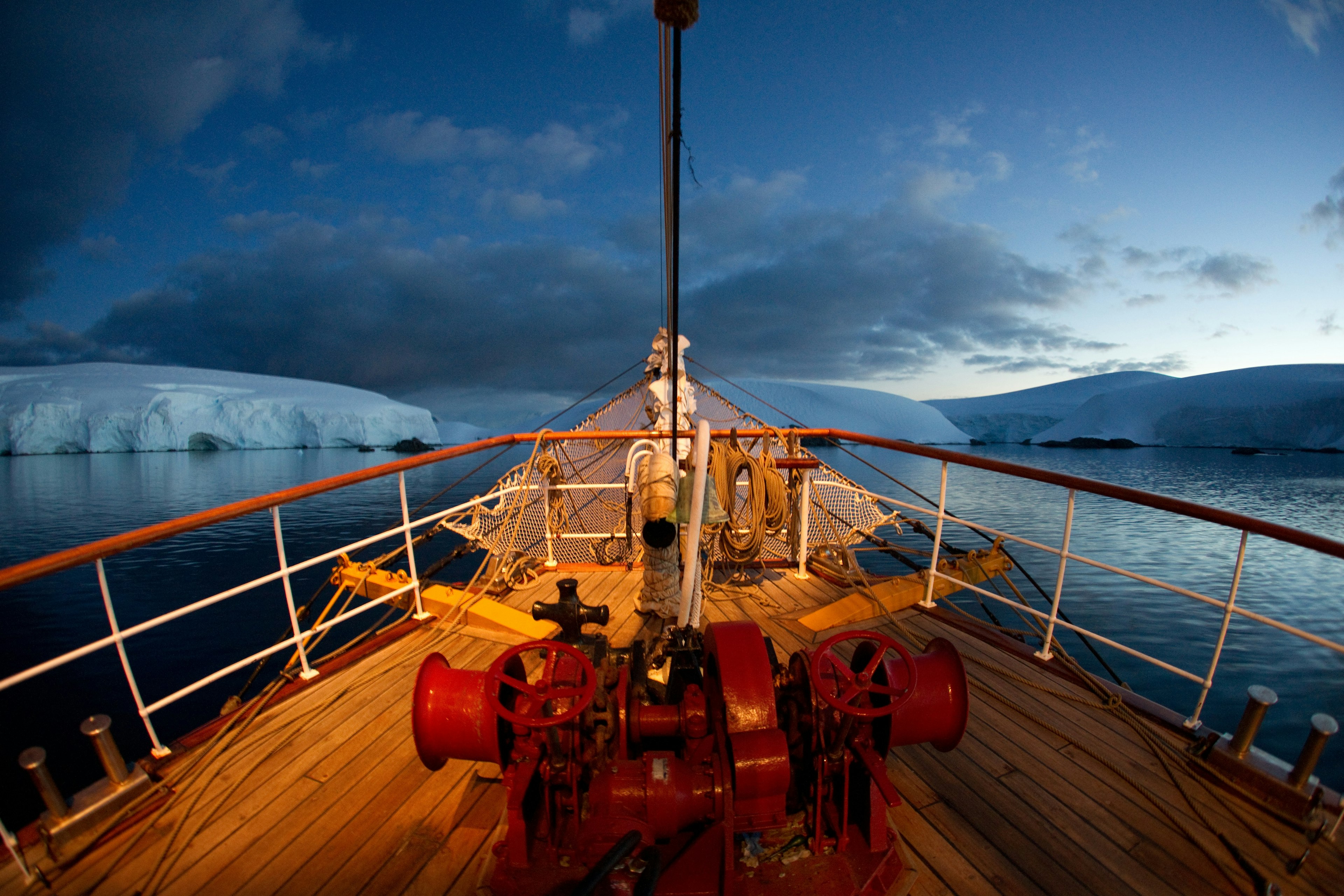 Deck of a boat with icebergs