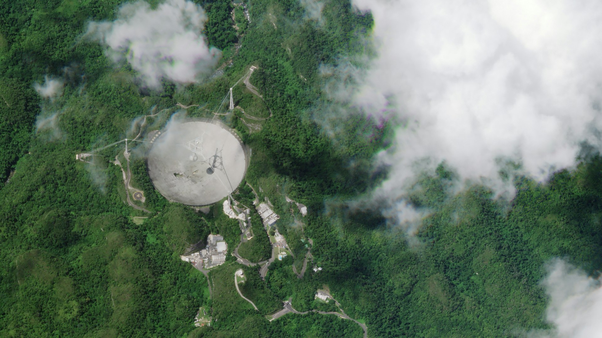 satellite image of Arecibo observatory