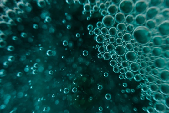 Bubbles in dark water